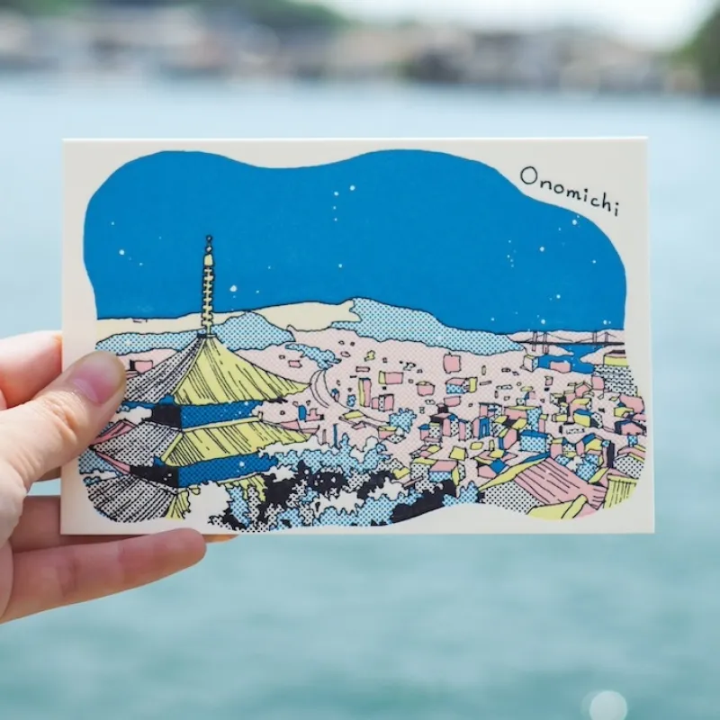 しまなみ海道シリーズ第一弾。saigetsuさん描き下ろしの尾道の風景を凹凸しっかり4色刷りしました。