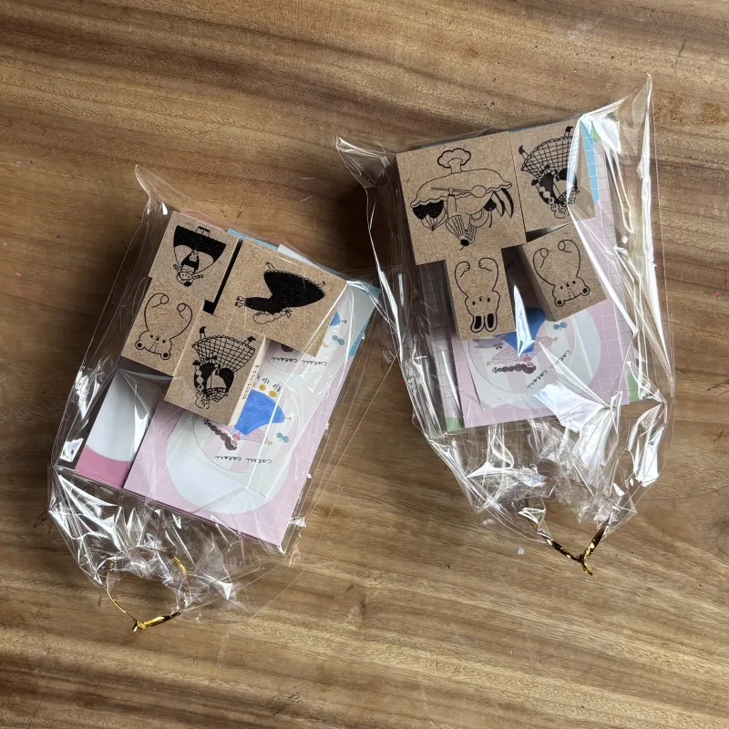 今回はステッカーくじ付きの文具釣りをやります！　金額以上の商品プラスステッカーくじのあたりが出たらお好きな商品をプレゼント。