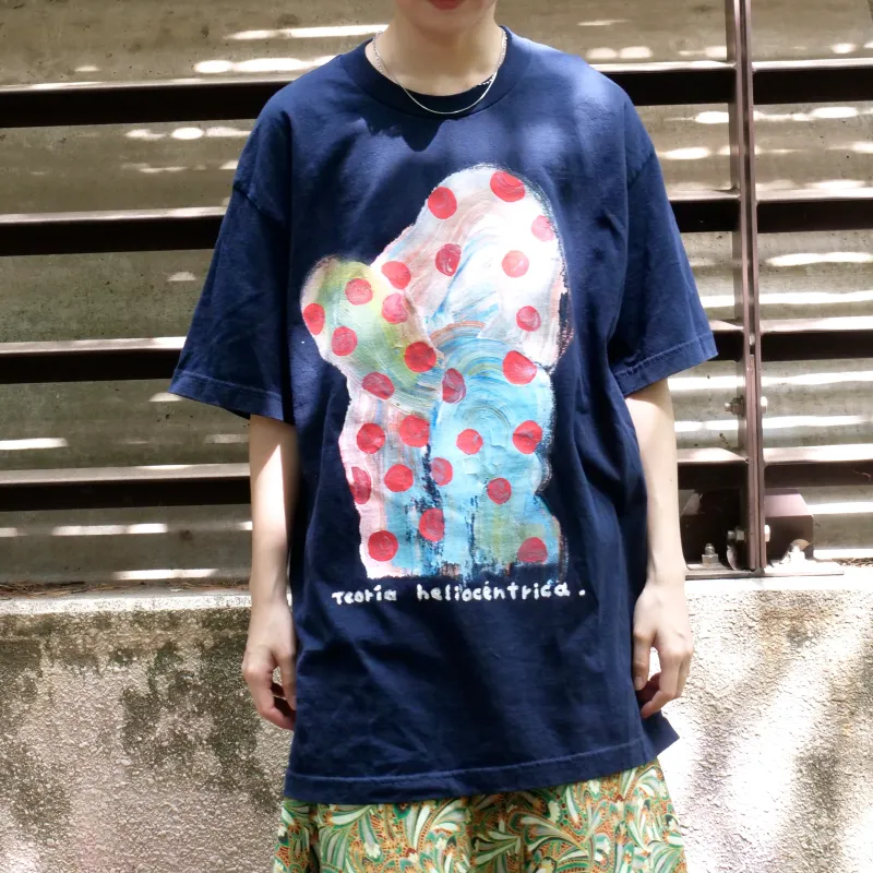 アーティストGen Fujitaに依頼し90年代無地TシャツにハンドぺィングしたオリジナルTシャツ