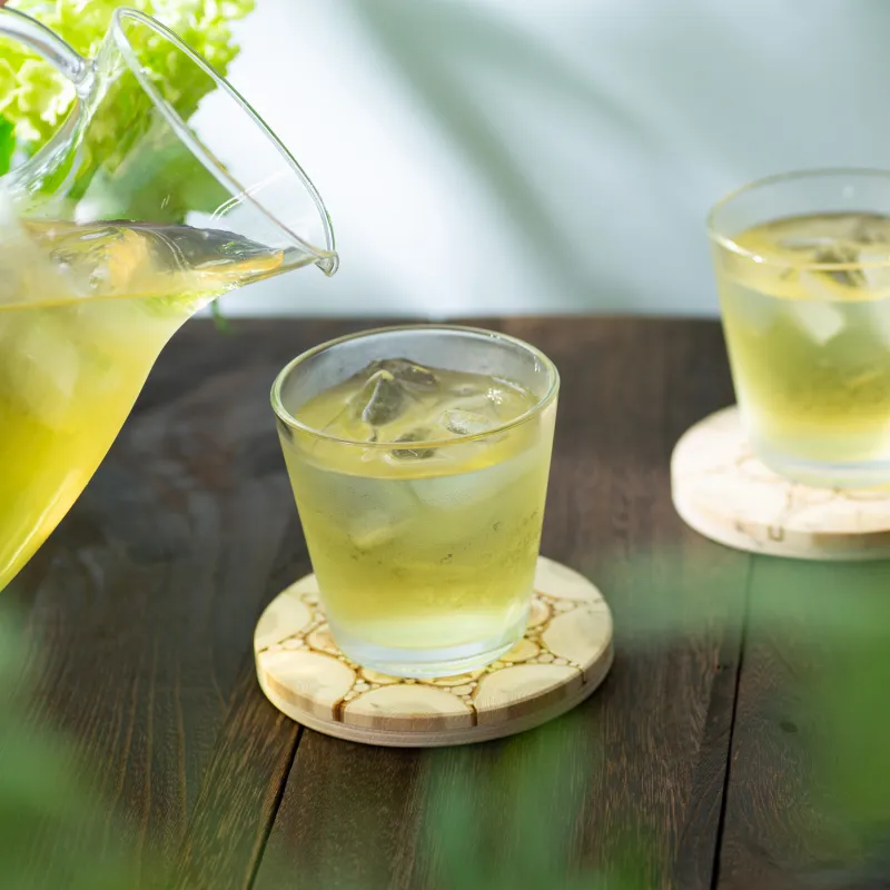 お花とフルーツが爽やかに香る水だしグリーンティー