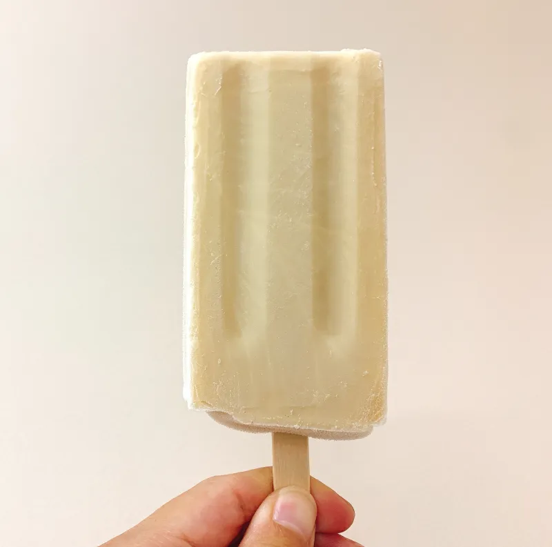 「クラシックミルク」生乳鮮度にこだわった淡路島牛乳ときび糖を煮詰めてつくる、濃厚だけどすっきりな当店の定番品！