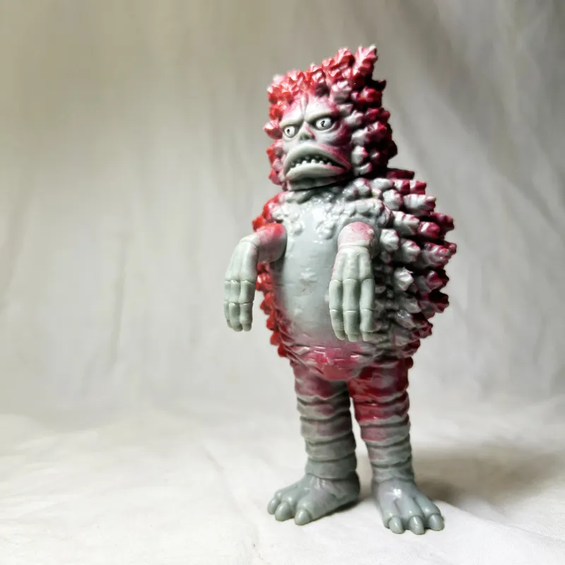 ウルトラ怪獣ソフビ「ガラモン」や「ダダ」「カネゴン」