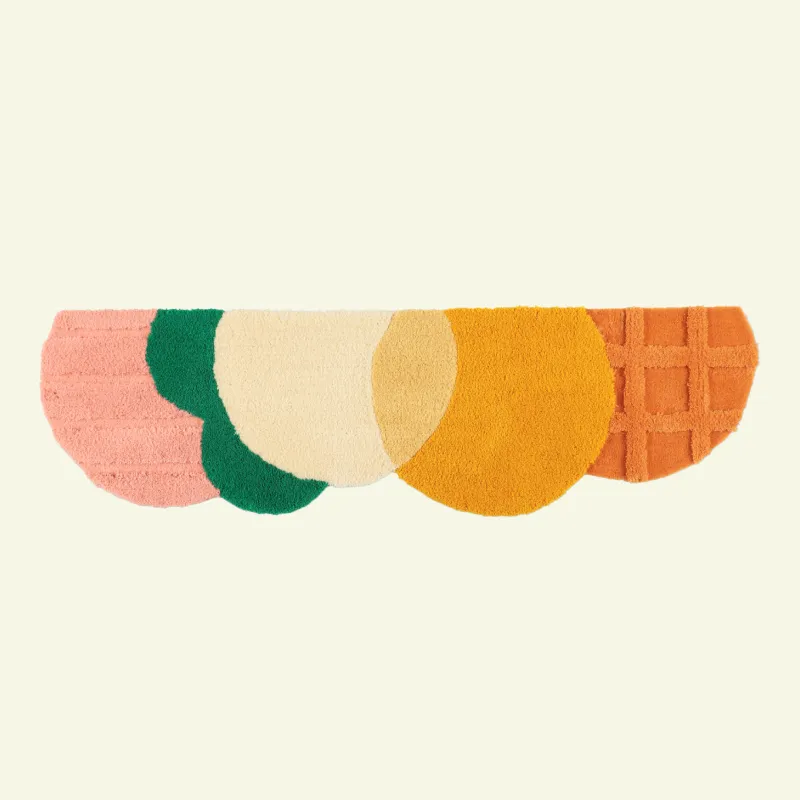 BREAKFAST RUG
