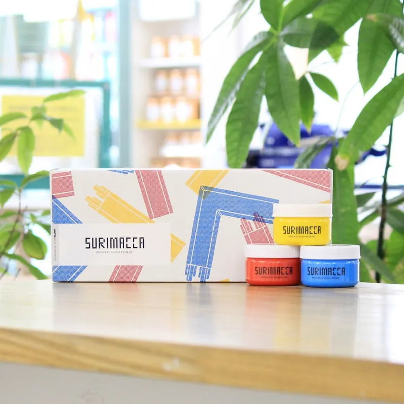 ブロックのようにつなぎ合わせる、組み立て式のオリジナルシルクスクリーンキット「SURIMACCAセット」