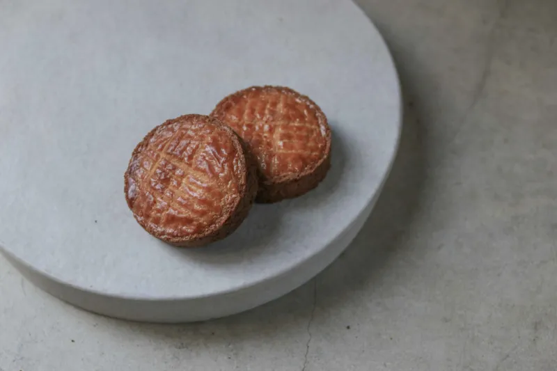 「ガレットブルトンヌ」発酵バターを使用した、さくほろっした食感が特徴の厚焼きサブレ。