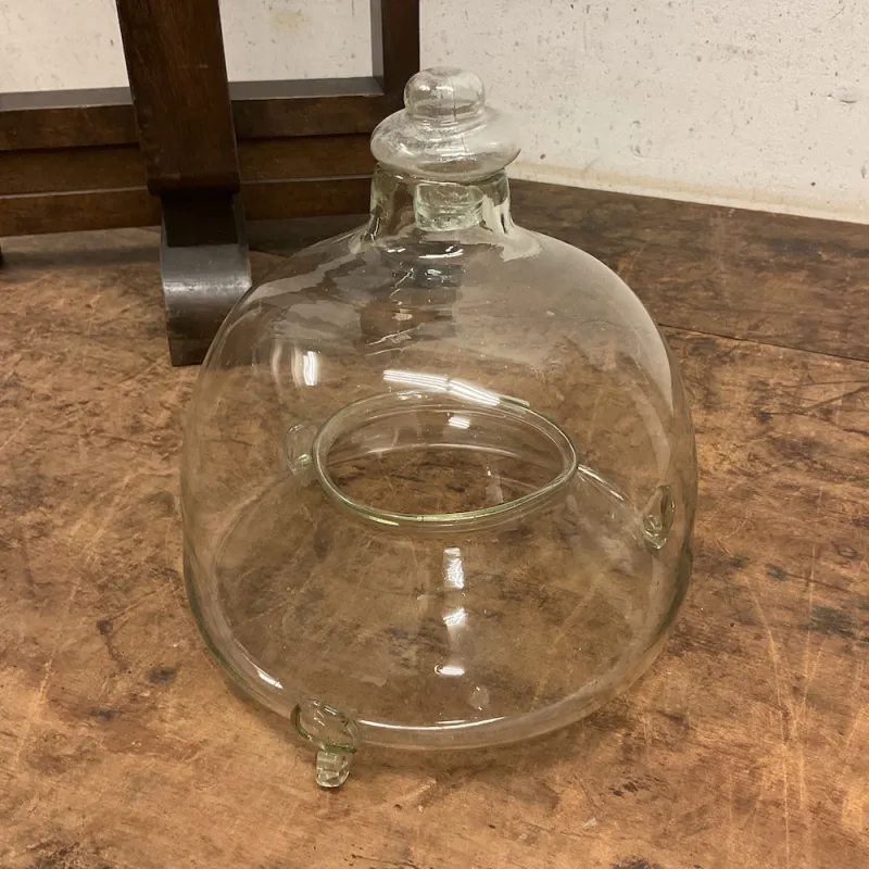 ゆらゆらガラスの虫取り器