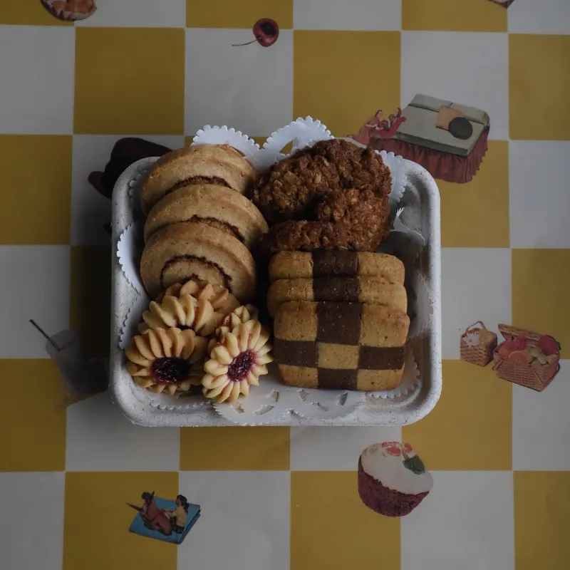 walk along's biscuits. 素朴でどこか懐かしく香るクッキーのセット。