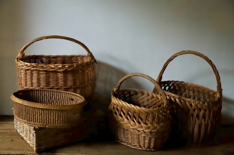 フランスの籐素材のマルシェバスケット。ワンハンドルで持ちやすく大容量！