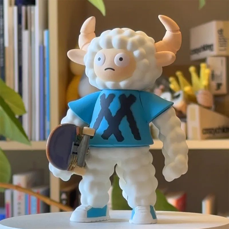 絵本「ナイスメイク」の主人公「マッシュ」のソフビフィギュアです。