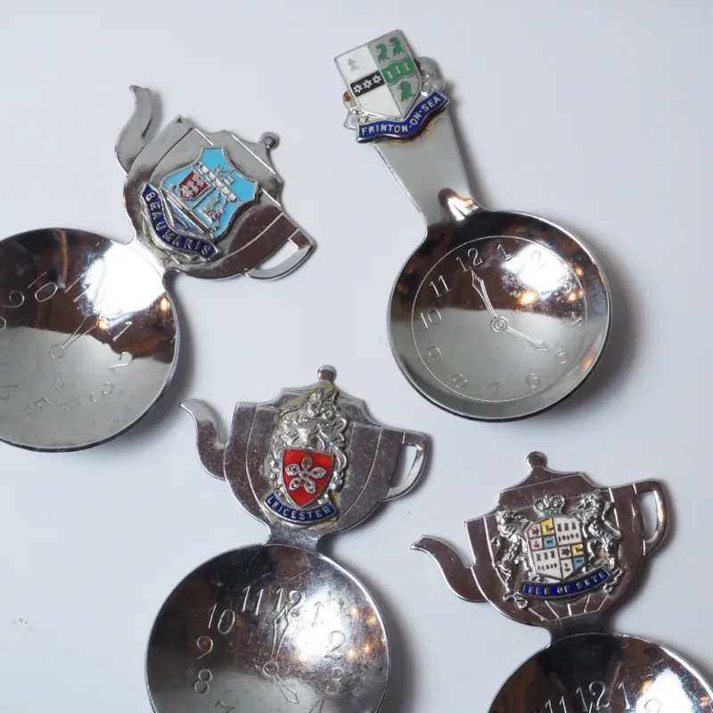 昔イギリスでお土産物として作られたティーキャディスプーン