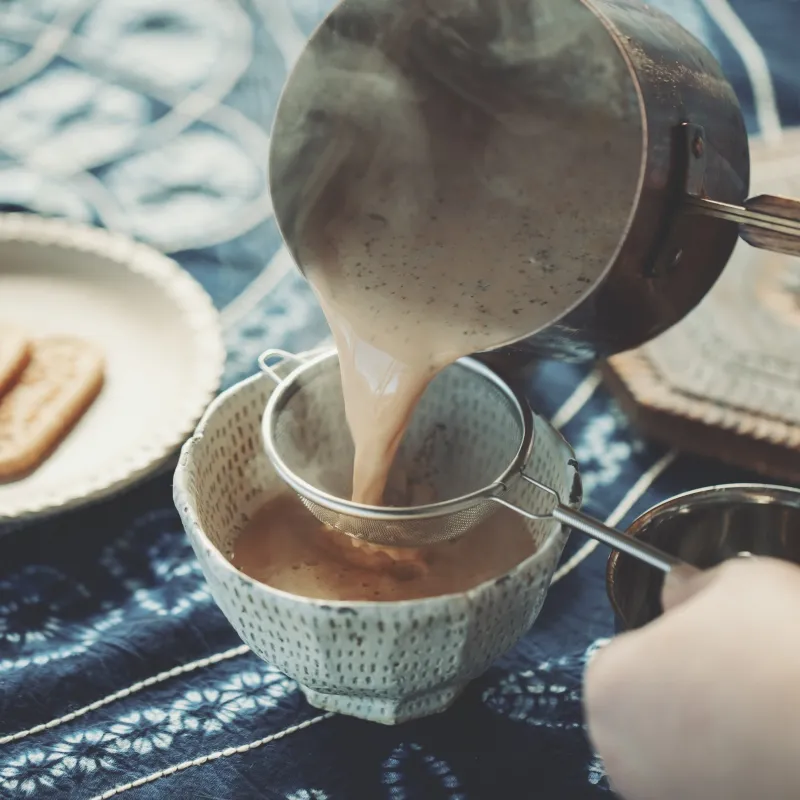 心も身体もぽかぽかに。5種類のスパイスをブレンドした本格チャイ