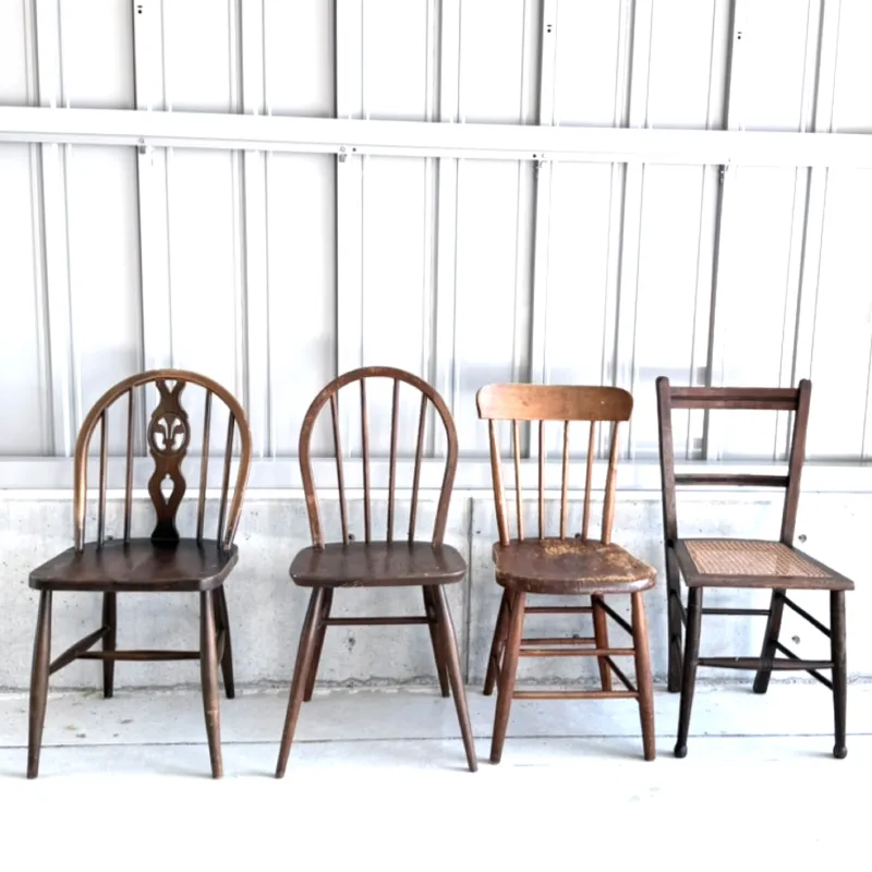 人気のアーコールチェアや日本のチェアなど沢山お持ち致します。