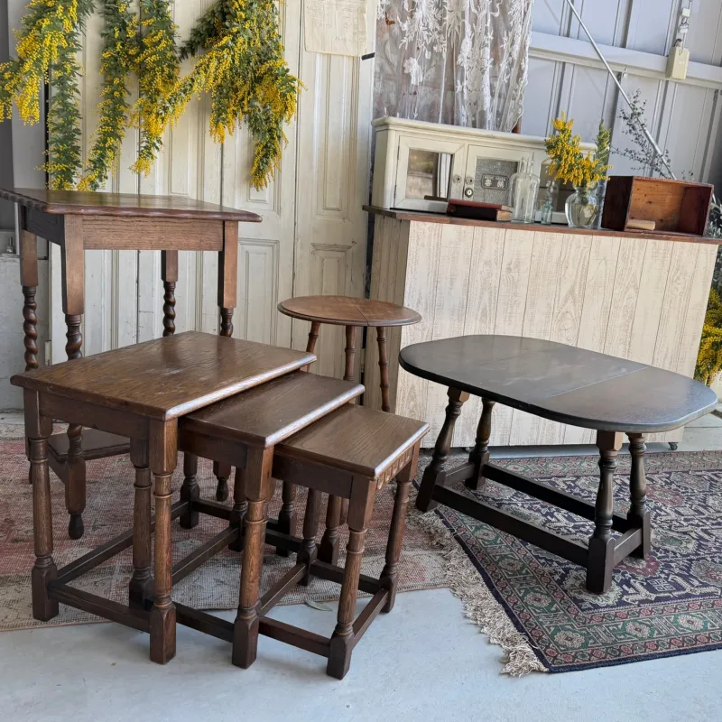 イギリスのテーブル色々