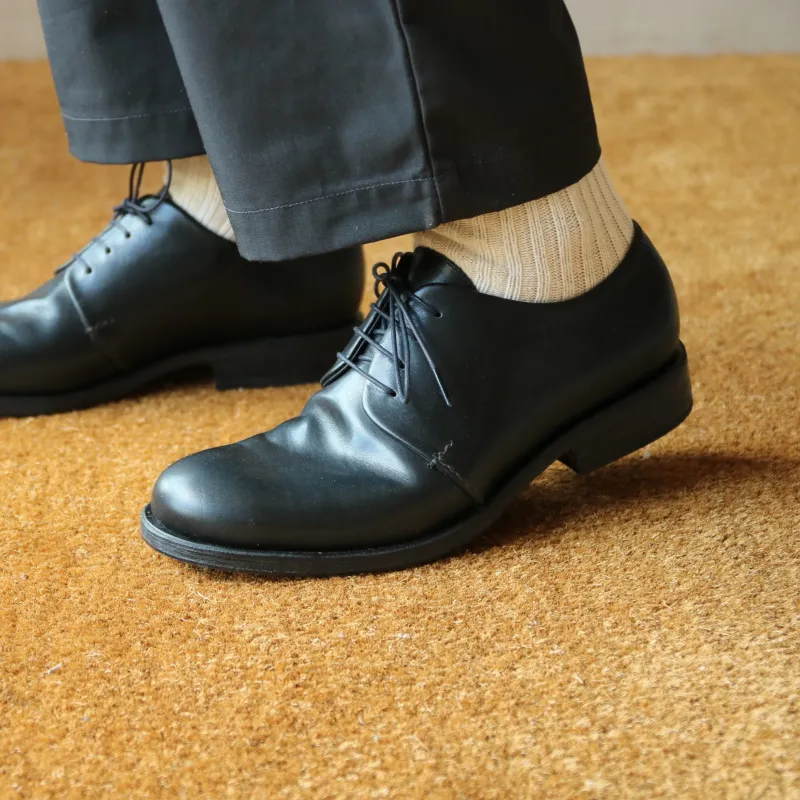 「外羽根シューズ」ソールの製法や色、仕上げ方も選べます。