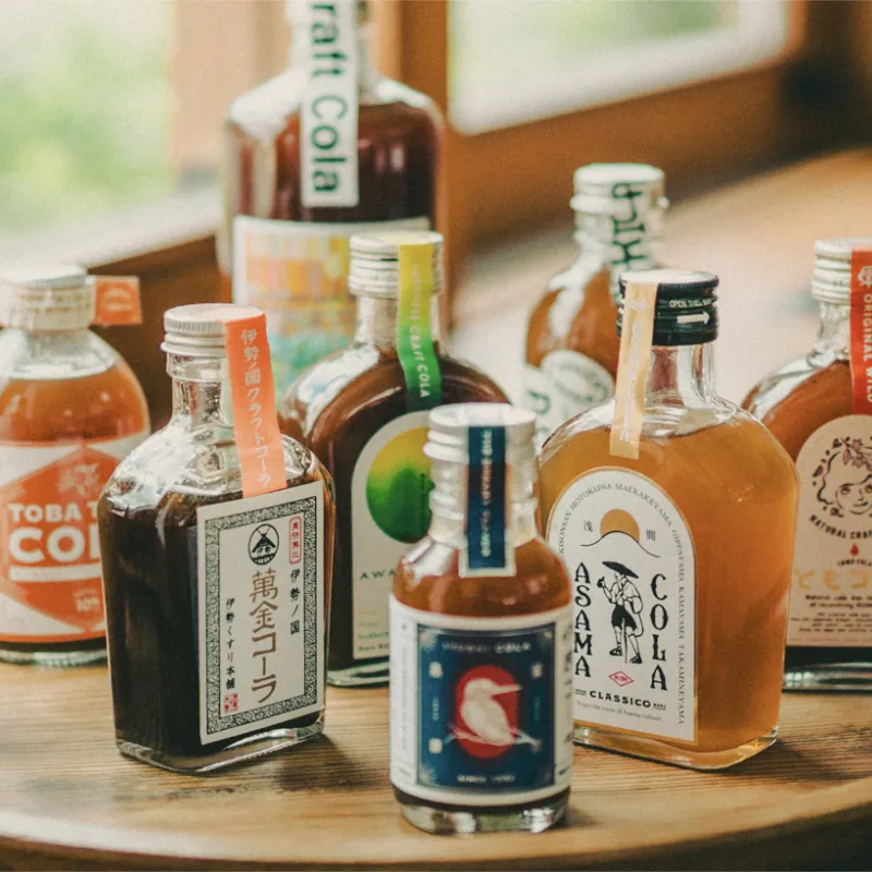 日本各地から“きちんと選んだ”クラフトコーラがずらり！