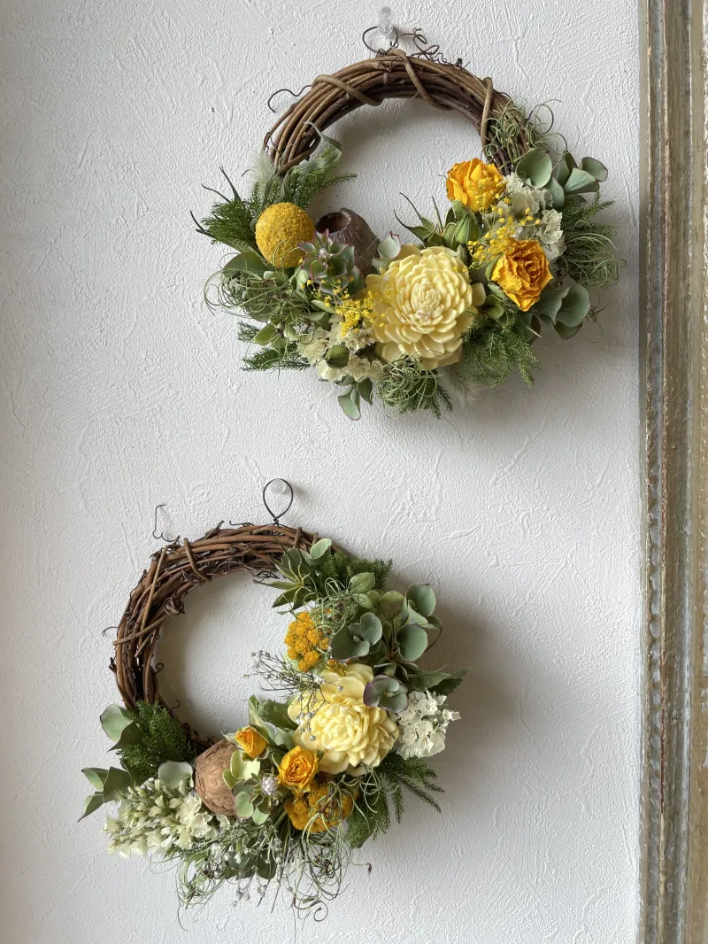 春色のミニリース。プチギフトにもおすすめです。