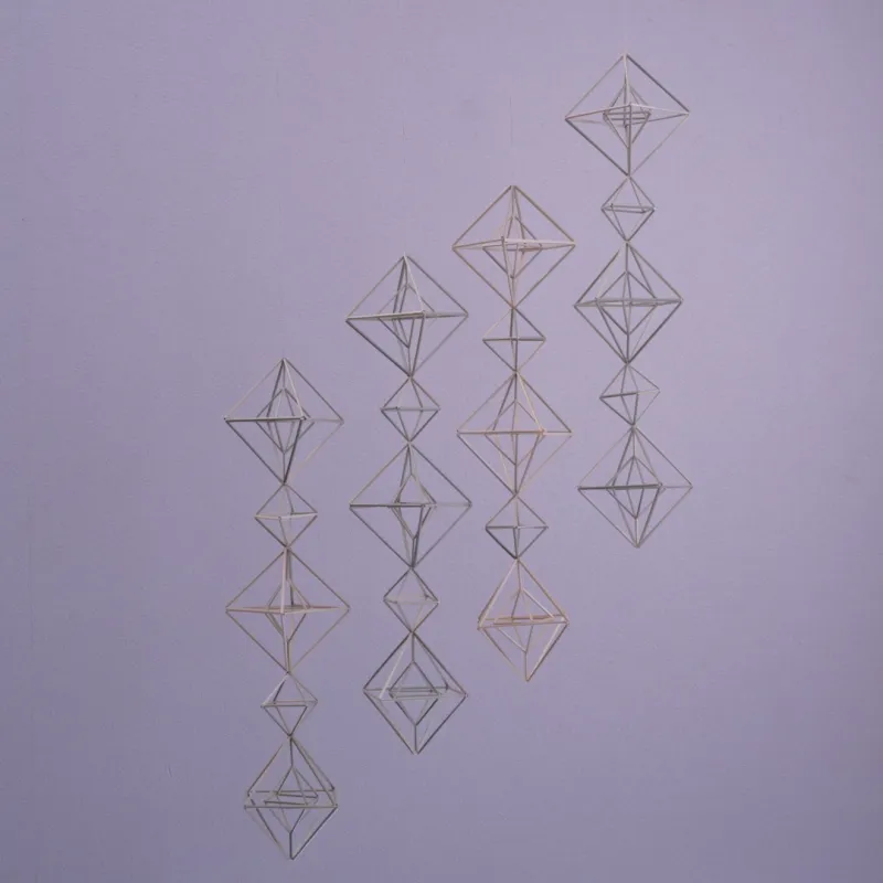 「夢の中」あたたかな春は『夢で逢いましょう』を聴きたくなりますね。「夢の中」を重ねて並べると夢心地。