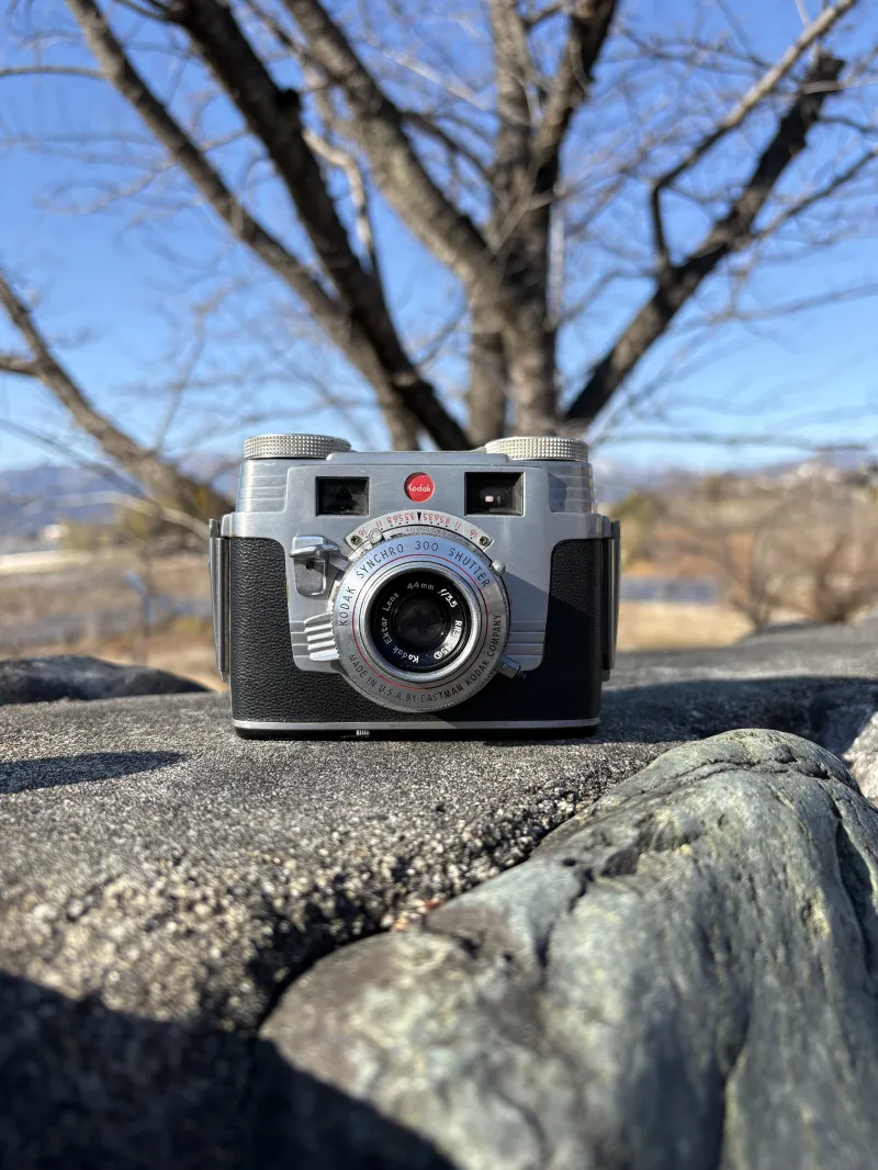 アメリカ生まれ、ミッキーマウスみたいな「コダックシグネット35」