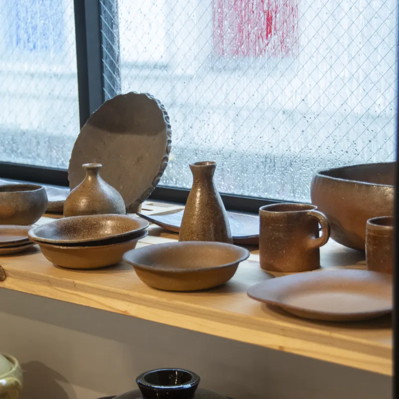 岡山県で備前焼を作陶されている寺園証太さんのうつわ