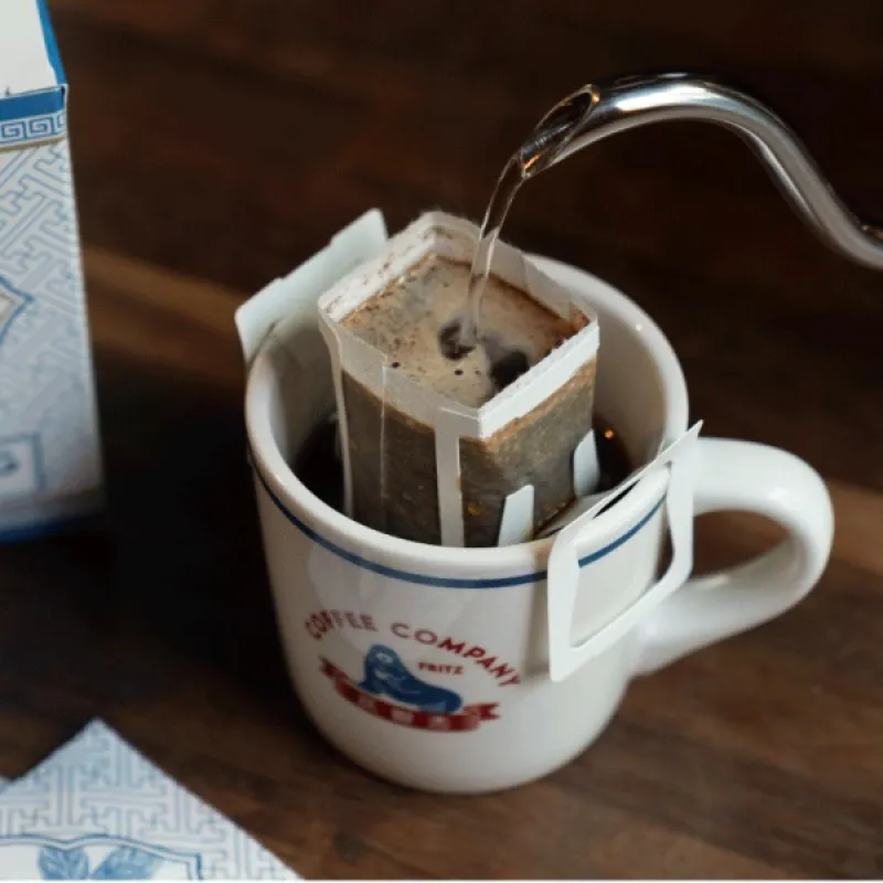 オットセイに注目、韓国のコーヒーブランド「FRITZ」のドリップコーヒーと雑貨