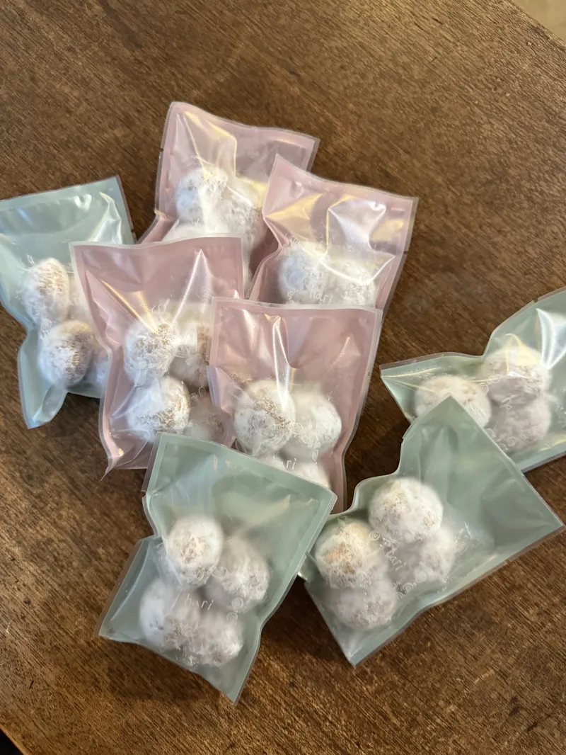 米粉配合のサクサク、ホロり、セイロンシナモンが上品に香る隠れた1番人気のクッキー