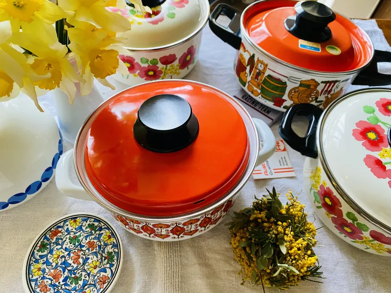 houtiといったら、ホーロー鍋！　今回もとびっきりのこたちをお持ちします！