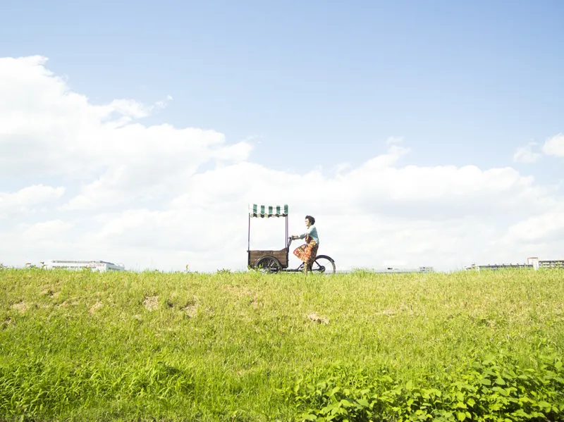 テント付きの自転車で会場に行きます！
