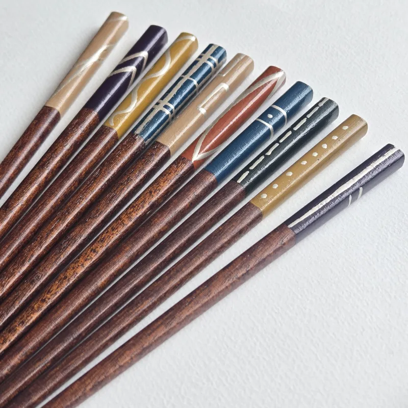 「蒔絵」技法を用いて銀で模様を付けた1点物のお箸 ※各日6膳限定