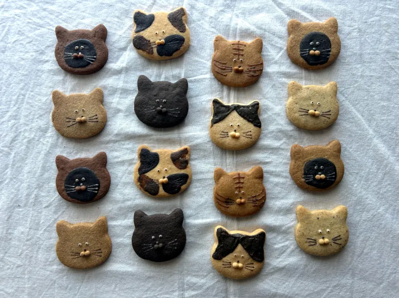 菓子屋 花と猫　＊14日・15日のみ