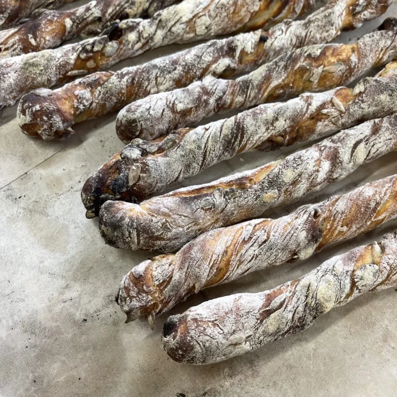 店の代名詞である「ねじねじ系」。