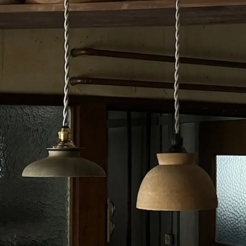 「旋盤のペンダントライト」小ぶりで可愛らしいペンダントライト。交点オリジナルの灯りです。