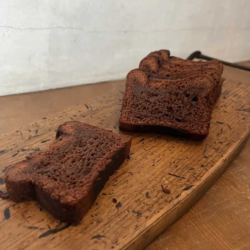 濃厚なチョコレートをふんだんに使用したガトーショコラ