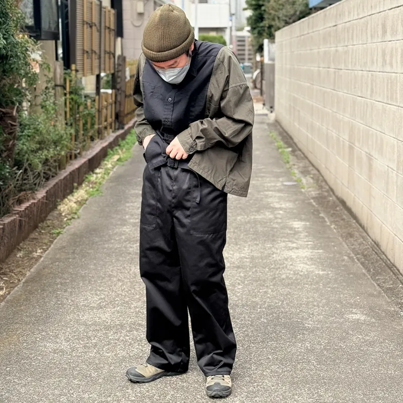 MANIKA定番のベイカーパンツがマイナーチェンジ。2サイズ2カラーの新展開。全て手作業で仕上げるハンドメイド製品です。