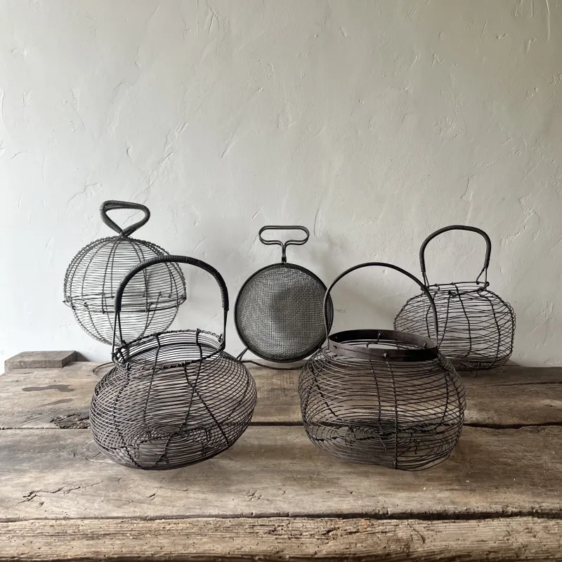 19世紀末から20世紀半ばにかけてフランスの農村部で普及したエッグバスケット / サラダスピナー