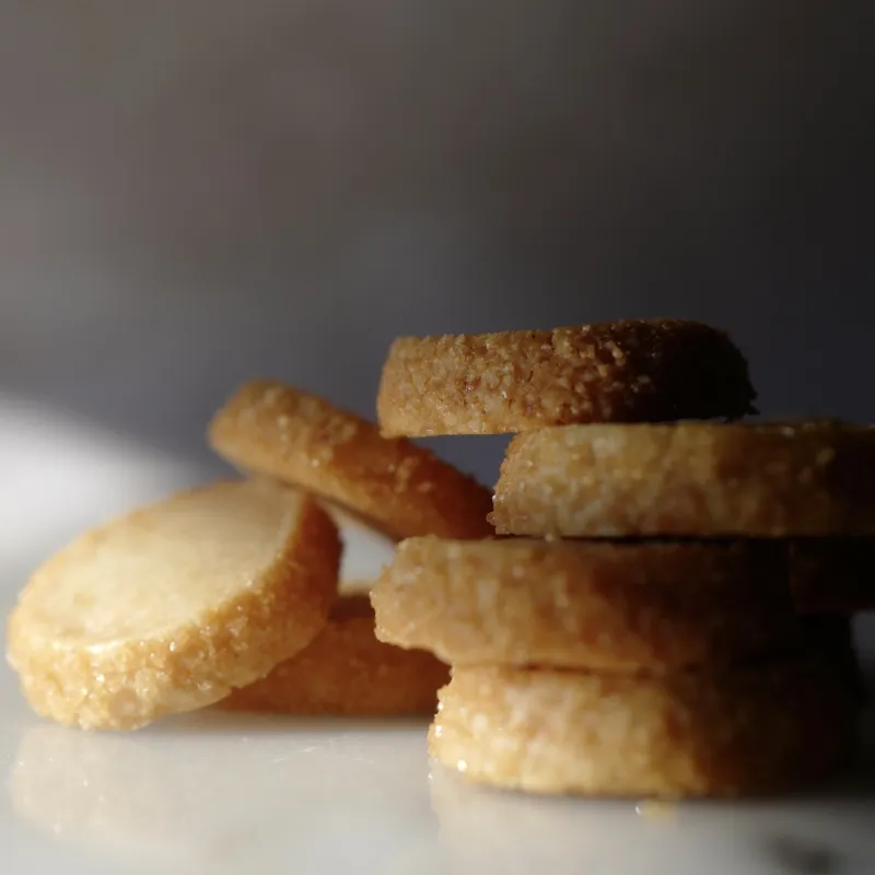 「サブレディアマン・バニーユ」贅沢にバターを使用しバニラと塩が絶妙なシンプルながらクセになるサブレです。