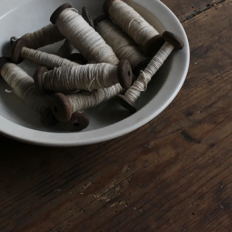 古い木の糸巻（Japan）