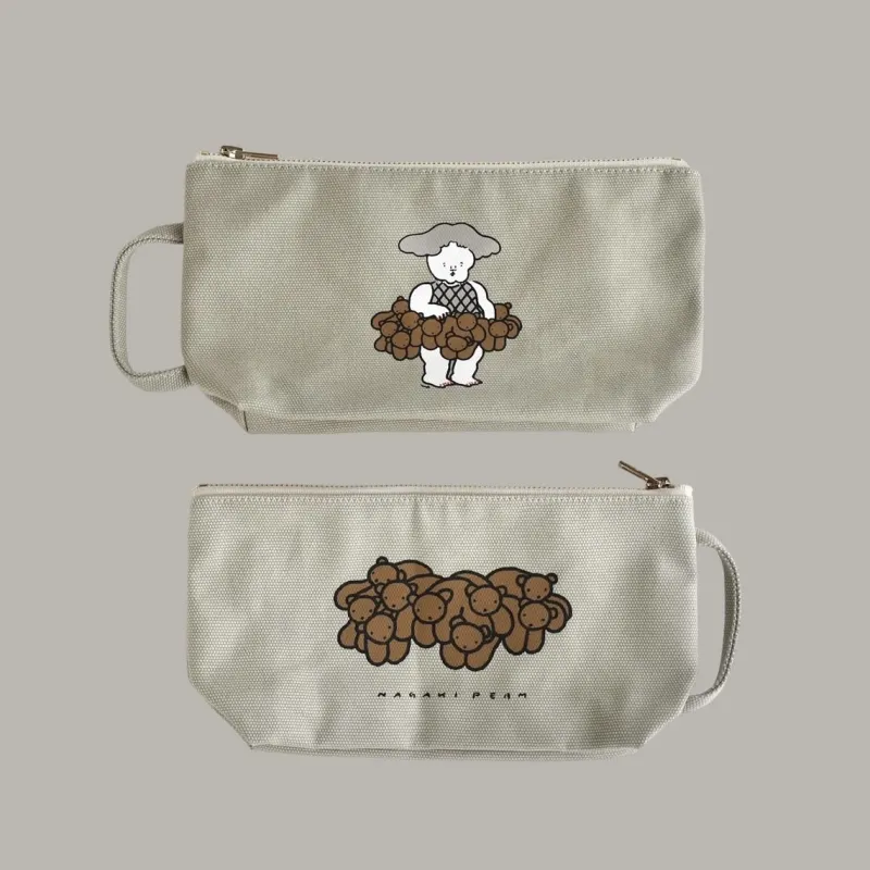 取手とマチが使いやすい大きなキャンバスポーチ