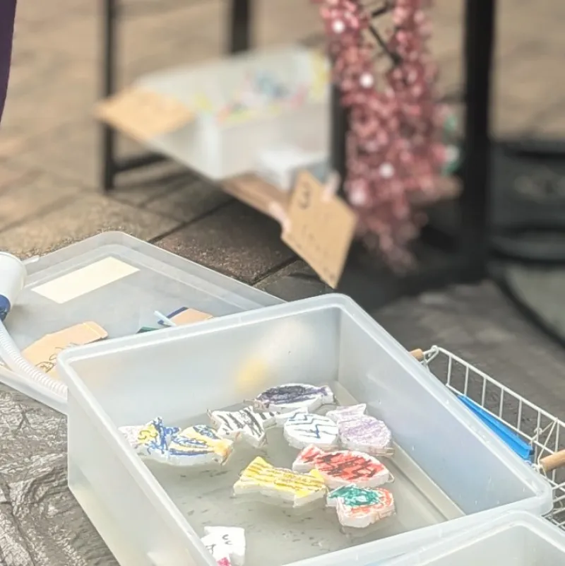 前々回の蚤の市は釣り堀ゲーム！　毎回違った楽しいゲームをご用意します！