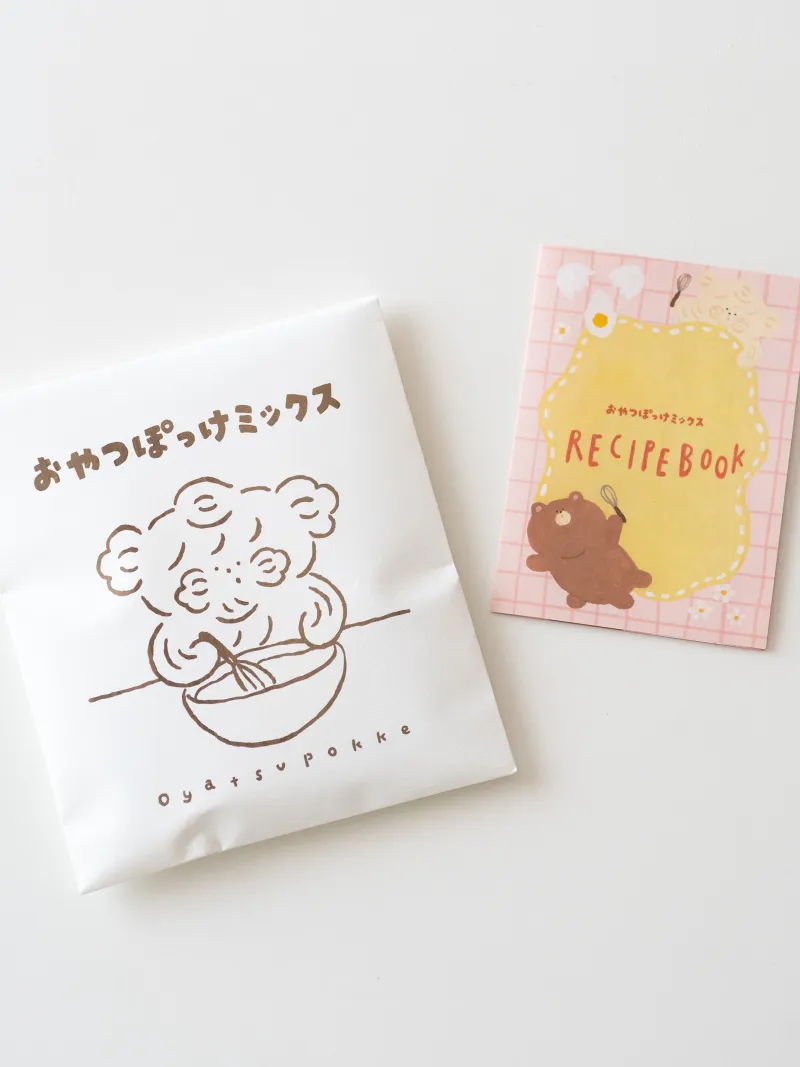 少し材料を足せば、おうちで出来立てのおやつを楽しめます！　パンケーキ、スコーンなど、YouTubeで詳しいレシピも公開中。