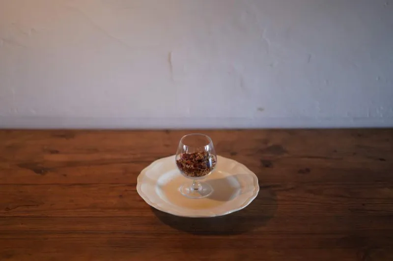 「グラノーラ」ドライフルーツと色々な雑穀、はちみつを使ったシリアル。