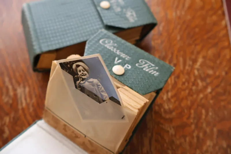 フランス・1940年代・小さな写真とアルバム