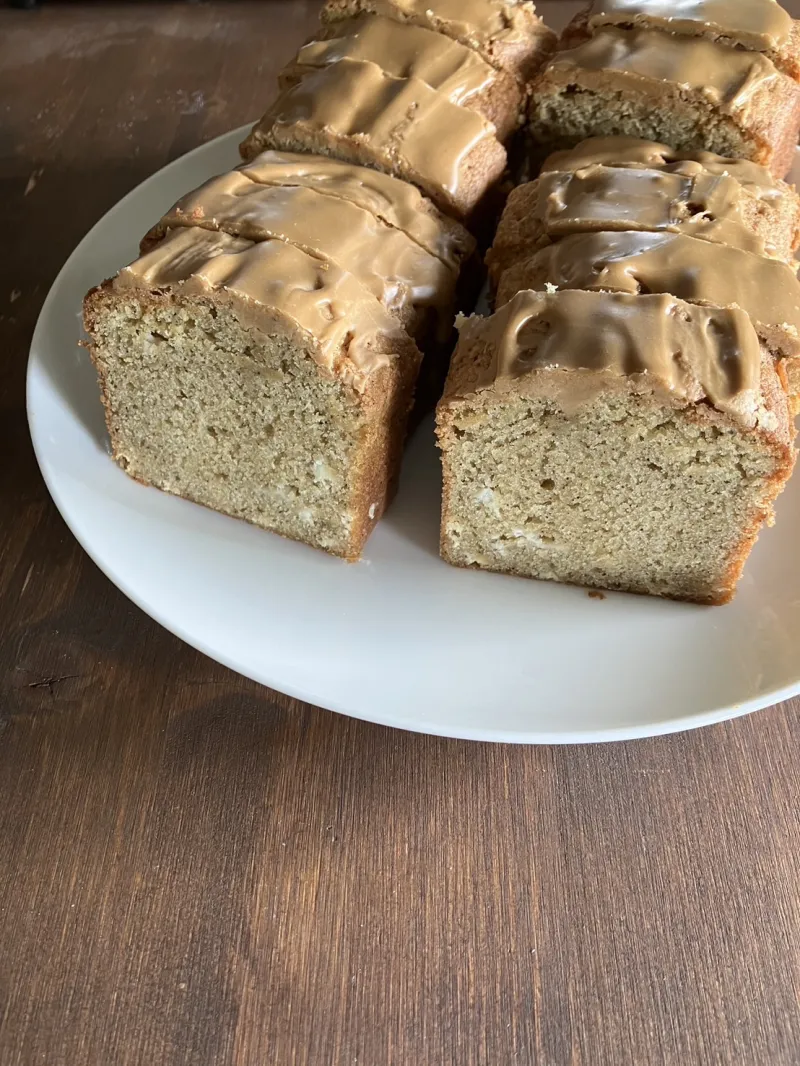 発酵バターが良い仕事をしてる「キャラメルチョコパウンドケーキ」