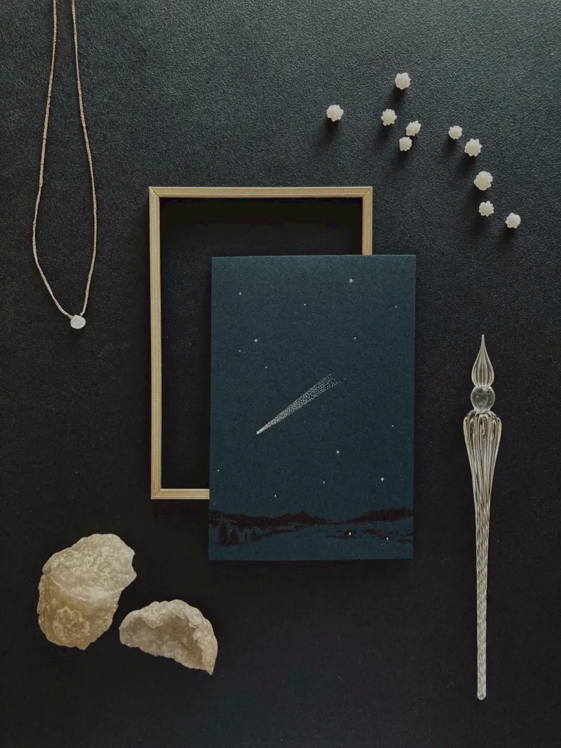 コーヒーをテーマにしたトートバッグ。表面はフロッキー加工の特殊プリントなので、ぜひ実際に触ってみてください。