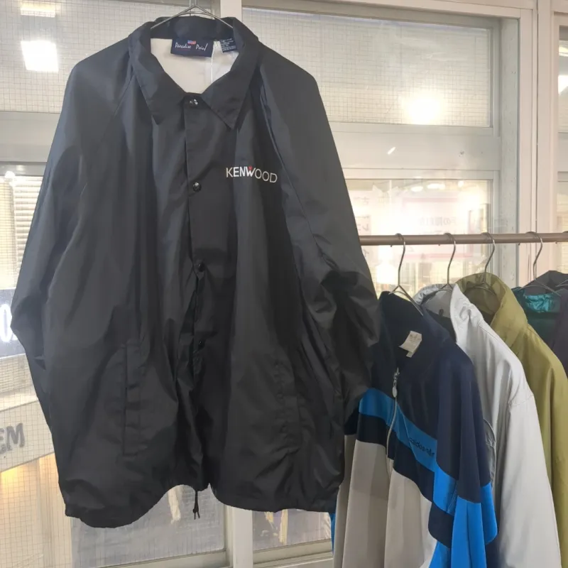 なんかいい古着持って行きます！