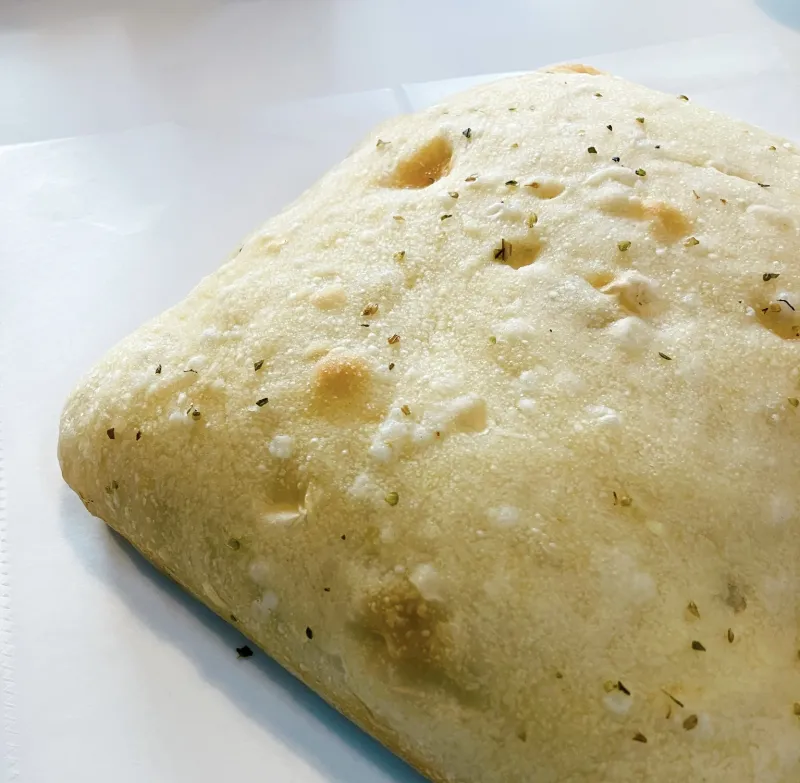 「ポテトフォカッチャ」もちもち、ふわふわ、楽しい食感がやみつきになること間違いなし！