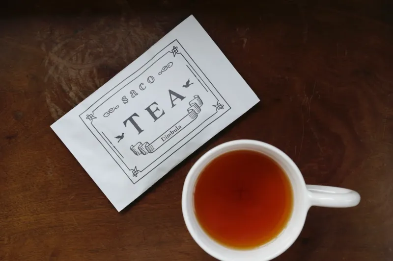 「紅茶 （ディンブラ）」甘いフルーティな香りが特徴でカヌレや焼菓子にとてもよく合います。