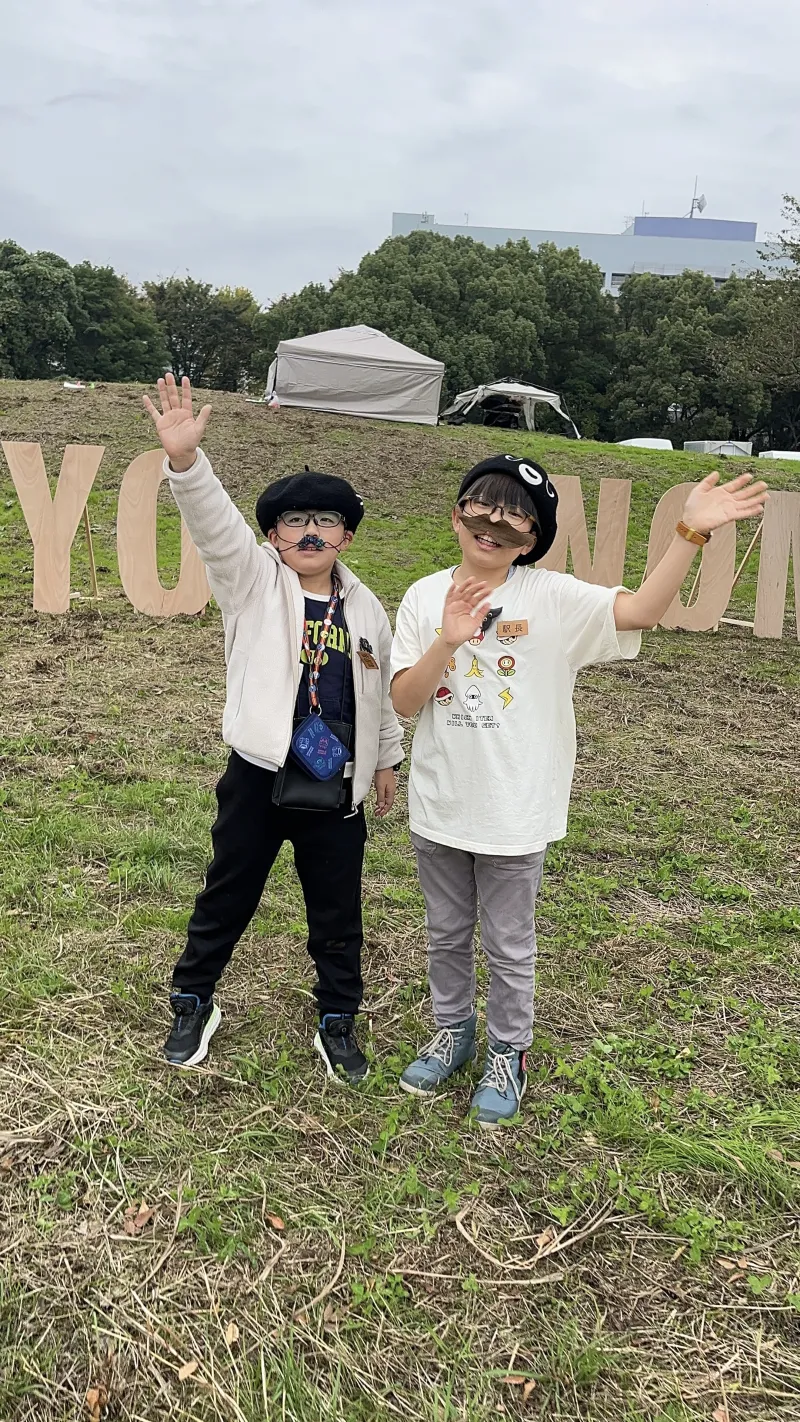 世界のひげ屋　＊16日・17日のみ