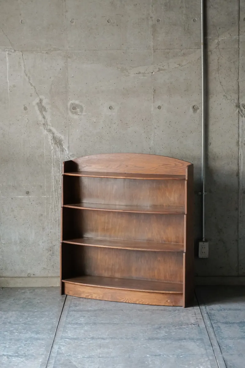 美しいデザインの本棚。（イングランド製）