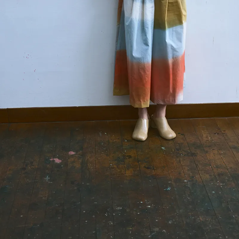 引き染めのナイロンコットンパンツ