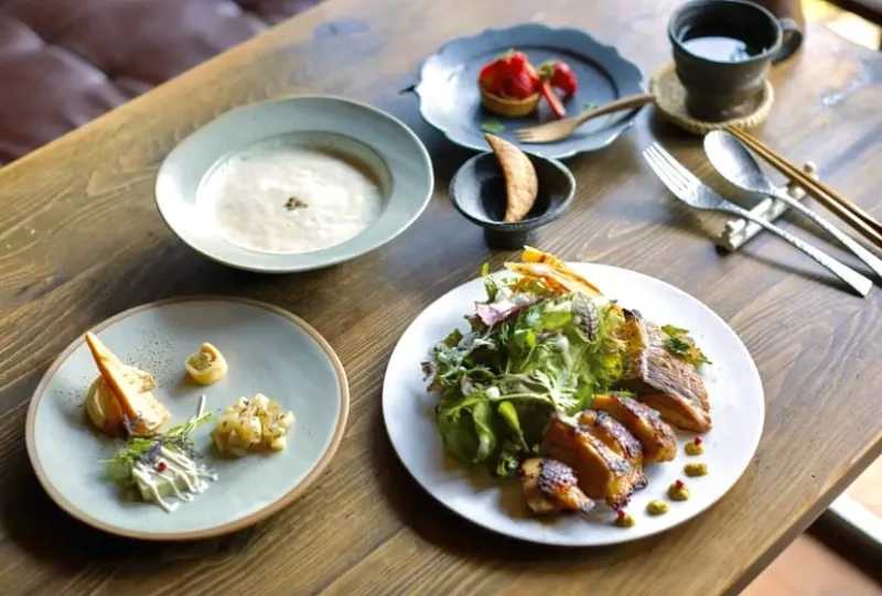 かもそう食堂